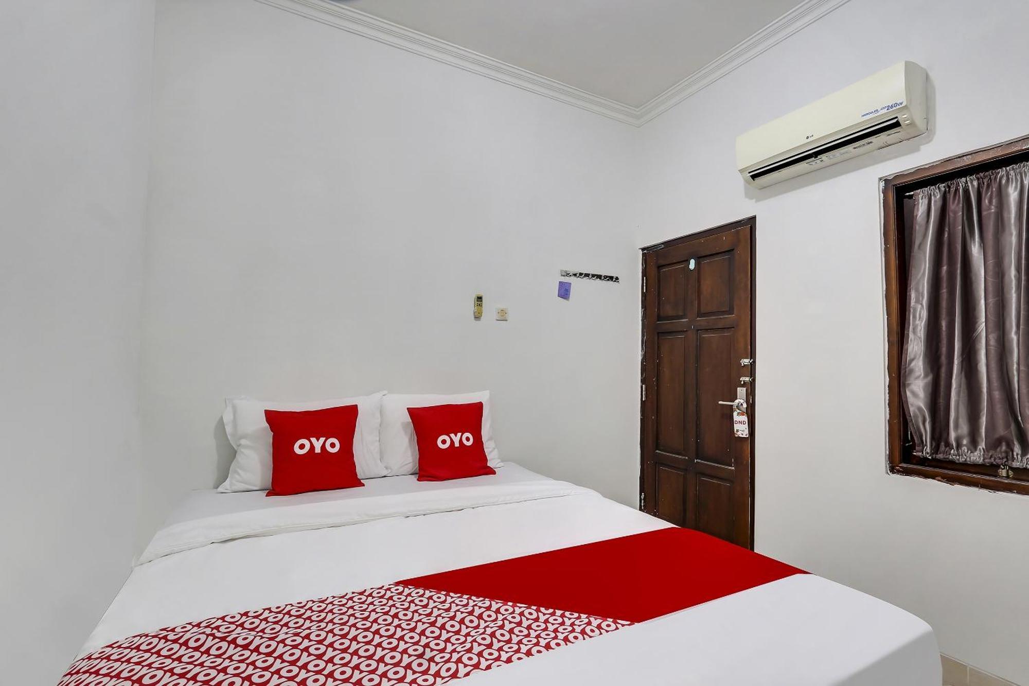 Oyo 91082 Nathania Exclusive Sleman  Eksteriør billede